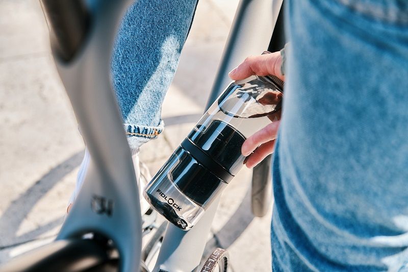 TWIST bottle 700 life + bike base